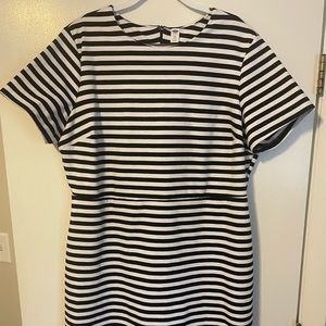 Striped Short Sleeve Dress